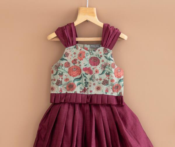 Purple pleat set